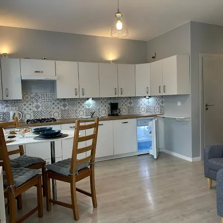 La Superior V Z Ogrodem Apartamento