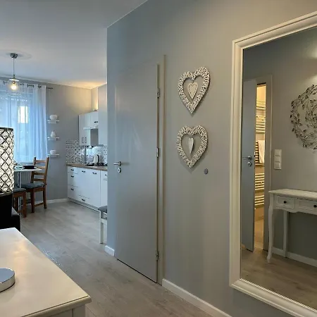 La Superior V Z Ogrodem Apartamento